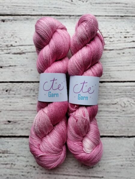 Silky Pink Snobb