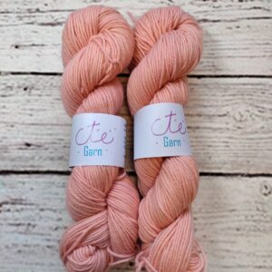Co6 AO Highland Worsted