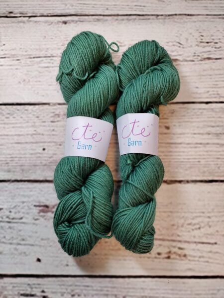 Hund1 Ind 1010 AO Highland Worsted