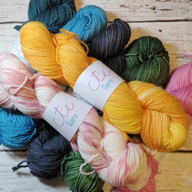 Dei neste fem dagane er det Fine Organic Worsted som er på tilbod. 20% av og prisen er alt sett ned i nettbutikken. 180 kr
11.-15. desember

#adventssalg